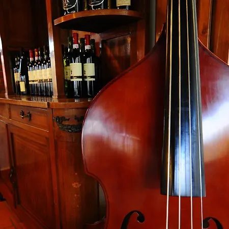 La Dimora Di - E Cena Bed & Breakfast *